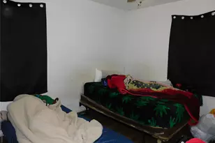 409 W Vista Dr, Garland, TX 75041 - Photo 7