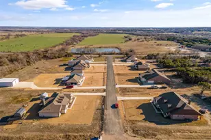 7609 Westover Hills Dr, Rio Vista, TX 76093 - Photo 1