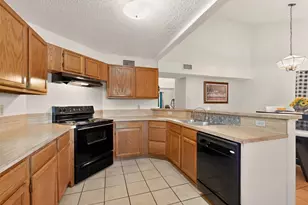 11801 Avery Ln, Balch Springs, TX 75180 - Photo 7