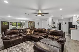 1003 Newell Dr, Hudson Oaks, TX 76087 - Photo 7