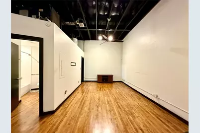 2007 S Ervay Street #2005-103, Dallas, TX 75215 - Photo 9