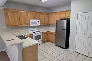 512 Harris St, Gunter, TX 75058 - Photo 3