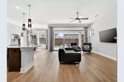 2536 Four Roses Drive, Lewisville, TX 75056 - Photo 9