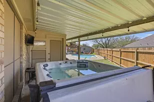 3802 Buena Vista Cir, Granbury, TX 76049 - Photo 33