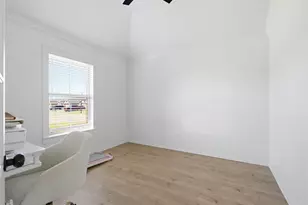 717 Long Prairie Dr, Royse City, TX 75189 - Photo 5