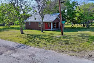 601 Baylor St, Nocona, TX 76255 - Photo 19