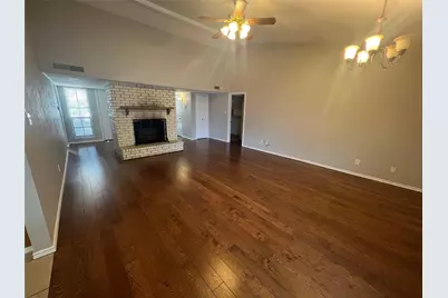 2317 Sharpshire Lane, Arlington, TX 76014 - Photo 5