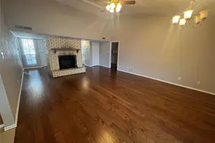 2317 Sharpshire Ln, Arlington, TX 76014 - Photo 5