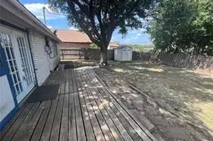 2317 Sharpshire Ln, Arlington, TX 76014 - Photo 19