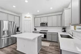 960 Tule Dr, Aubrey, TX 76227 - Photo 11