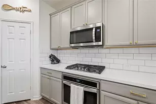 960 Tule Dr, Aubrey, TX 76227 - Photo 13