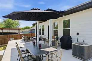 1730 Vilbig Rd, Dallas, TX 75208 - Photo 19