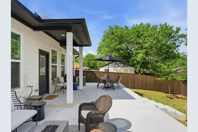 1730 Vilbig Road, Dallas, TX 75208 - Photo 19