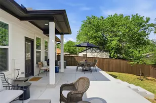 1730 Vilbig Rd, Dallas, TX 75208 - Photo 19