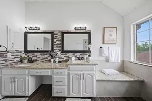 2108 Montclair Ln, Lewisville, TX 75067 - Photo 13