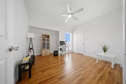 2108 Montclair Lane, Lewisville, TX 75067 - Photo 11