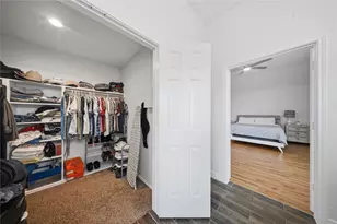 2108 Montclair Ln, Lewisville, TX 75067 - Photo 17