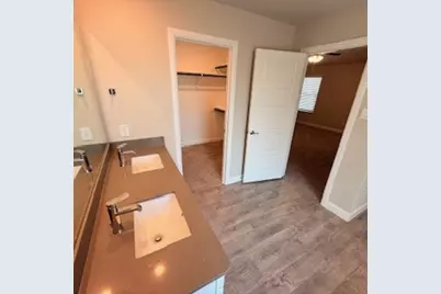 1332 Honey Creek Drive, DeSoto, TX 75115 - Photo 35