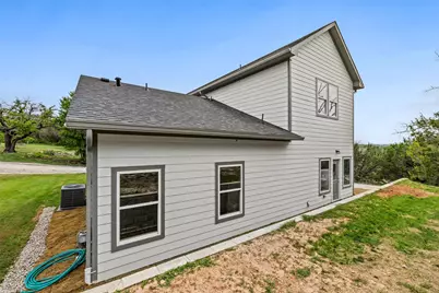 2100 Cactus Alley, Granbury, TX 76048 - Photo 37