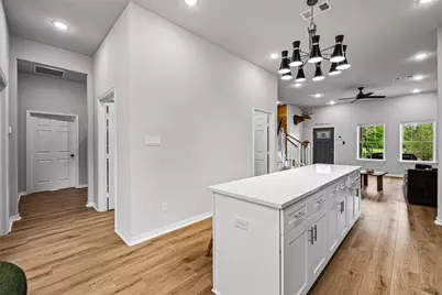 2100 Cactus Alley, Granbury, TX 76048 - Photo 13