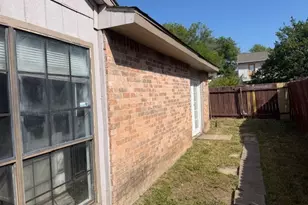 9551 Gonzales Dr, Dallas, TX 75227 - Photo 5