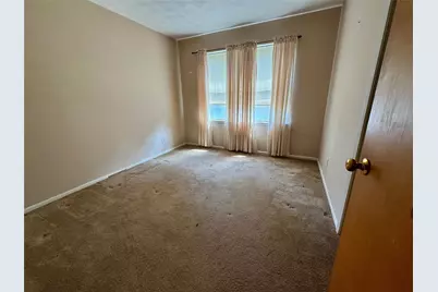 1800 Highland Drive, Carrollton, TX 75006 - Photo 11