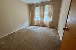 1800 Highland Dr, Carrollton, TX 75006 - Photo 11