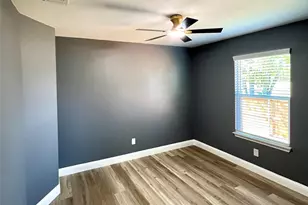 3206 Roberts St, Greenville, TX 75401 - Photo 9