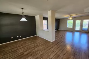 5709 Valley Stream Way, Fort Worth, TX 76244 - Photo 3