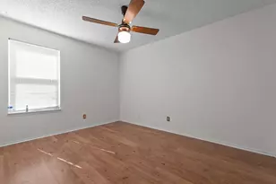 10013 N Suttonwood Dr, Fort Worth, TX 76108 - Photo 13