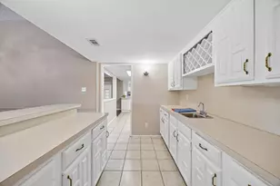 2951 Furneaux Ln, Carrollton, TX 75007 - Photo 11