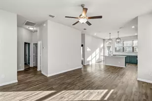 10421 Arabella Ln, Waco, TX 76708 - Photo 7