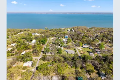 204 Plantation Avenue, Pottsboro, TX 75076 - Photo 5