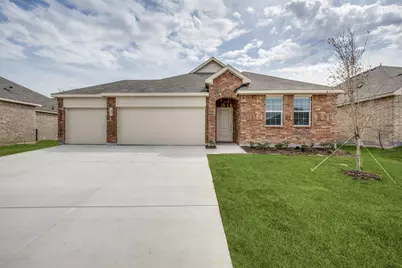 439 Ridge Drive, Justin, TX 76247 - Photo 1