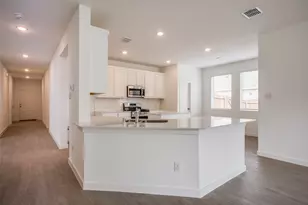 439 Ridge Dr, Justin, TX 76247 - Photo 3