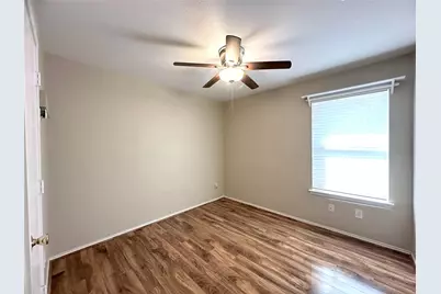 809 Essex Drive, McKinney, TX 75071 - Photo 15