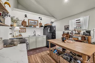 261 Windmill Ln, Waco, TX 76705 - Photo 11