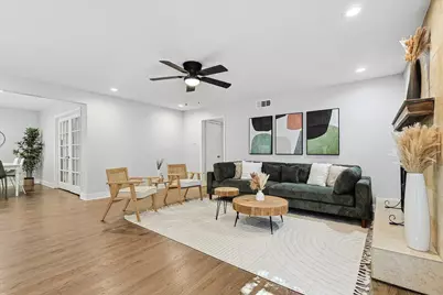 3608 Courtdale Drive, Farmers Branch, TX 75234 - Photo 15