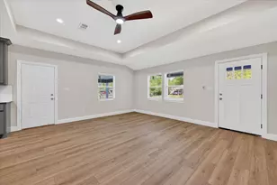 2009 W Sherman St, Paris, TX 75460 - Photo 7