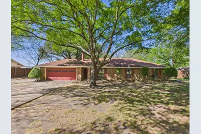 713 Barton Avenue, Glenn Heights, TX 75154 - Photo 1