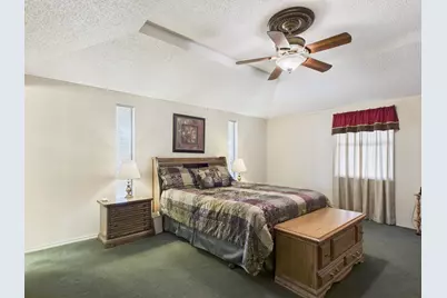 713 Barton Avenue, Glenn Heights, TX 75154 - Photo 9