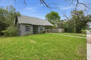 909 N 34th St, Waco, TX 76710 - Photo 3