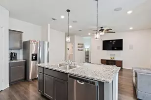 2228 Starling St, Crandall, TX 75114 - Photo 9