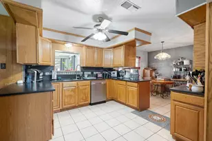 2200 SE 26th Ave, Mineral Wells, TX 76067 - Photo 3