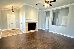 813 Essex Dr, McKinney, TX 75071 - Photo 3