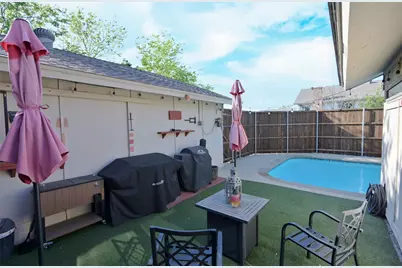 2307 Statler Drive, Carrollton, TX 75007 - Photo 3