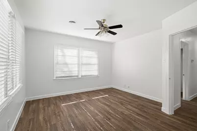 612 W 5th Street, Dallas, TX 75208 - Photo 9