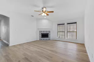 6136 Lochmoor Dr, Fort Worth, TX 76179 - Photo 5