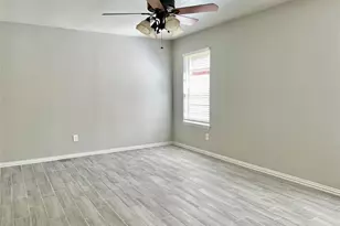 4726 Oakwood Dr, Garland, TX 75043 - Photo 11