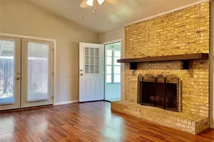 4726 Oakwood Dr, Garland, TX 75043 - Photo 5